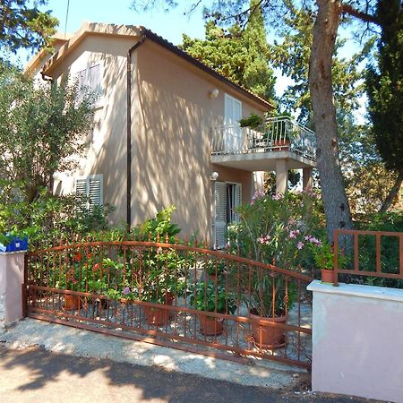 Adrienn Apartments スタリー・グラード エクステリア 写真